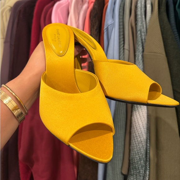 Saint Laurent Vibrant Yellow Heels - Picture 2 of 5